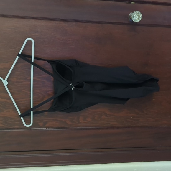 Lands' End Classic Black One Piece Swimsuit Size 6 - Picture 5 of 10